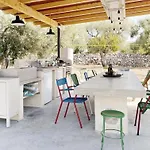 Гостевой дом Trulli Paradise - Con Piscina Privata 4*