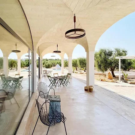 Gasthof Trulli Paradise - Privata Con Piscina 4*