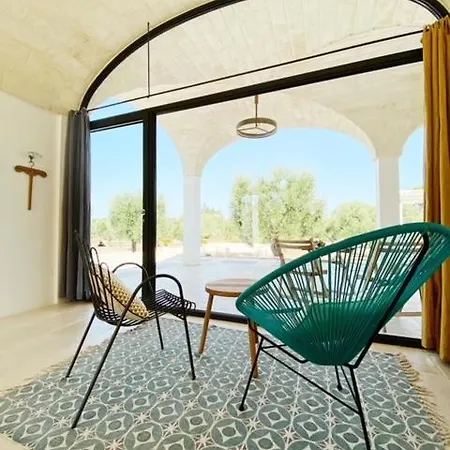 Trulli Paradise - Con Piscina Privata בית הארחה *